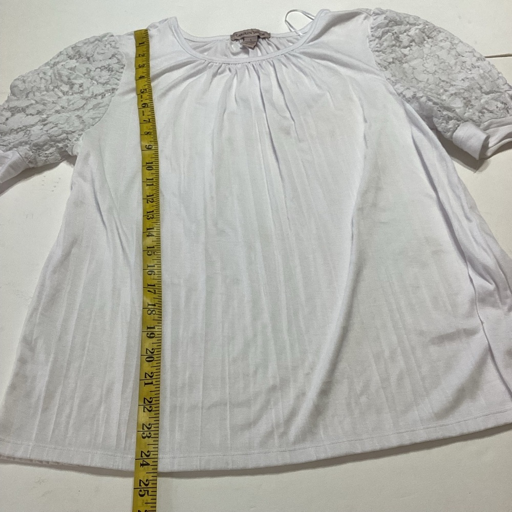 Carolyn Taylor Women’s Lace Sleeves Blouse Size Large - Picture 6 of 8